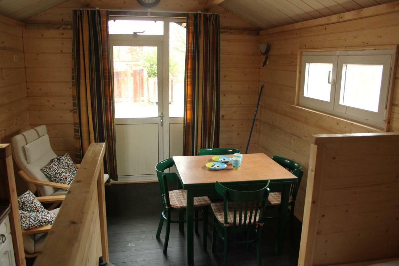 Chalet - Camping 'T Dekske Wintelre Exteriér fotografie